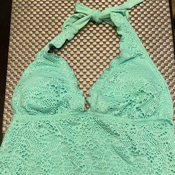 Tankini - Picture 1 of 3